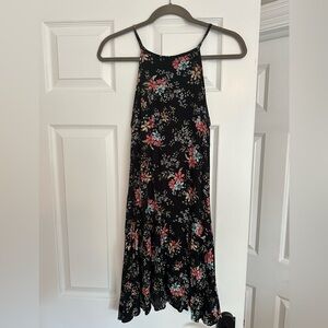 Evereve. Floral dress.